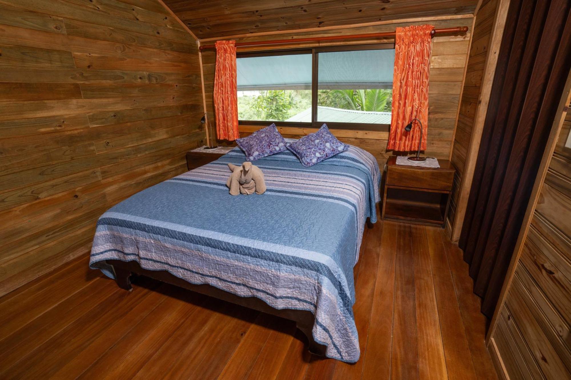 Hotel Pirate Cove Drakes Bay Exteriér fotografie